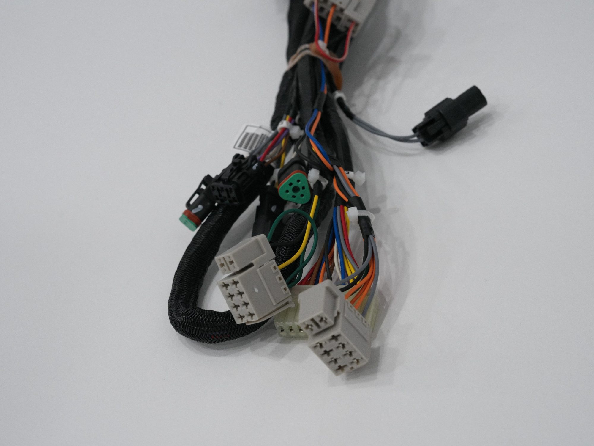 상부 컨트롤 하네스